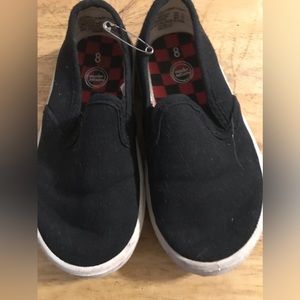 Wonder Nation slip ons /size 8